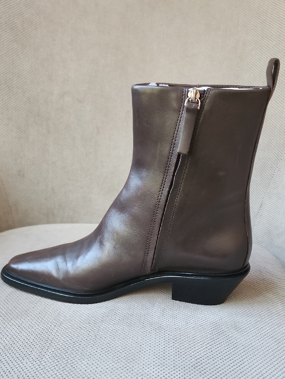 Everlane The Havana Boot - Picture 3 of 10